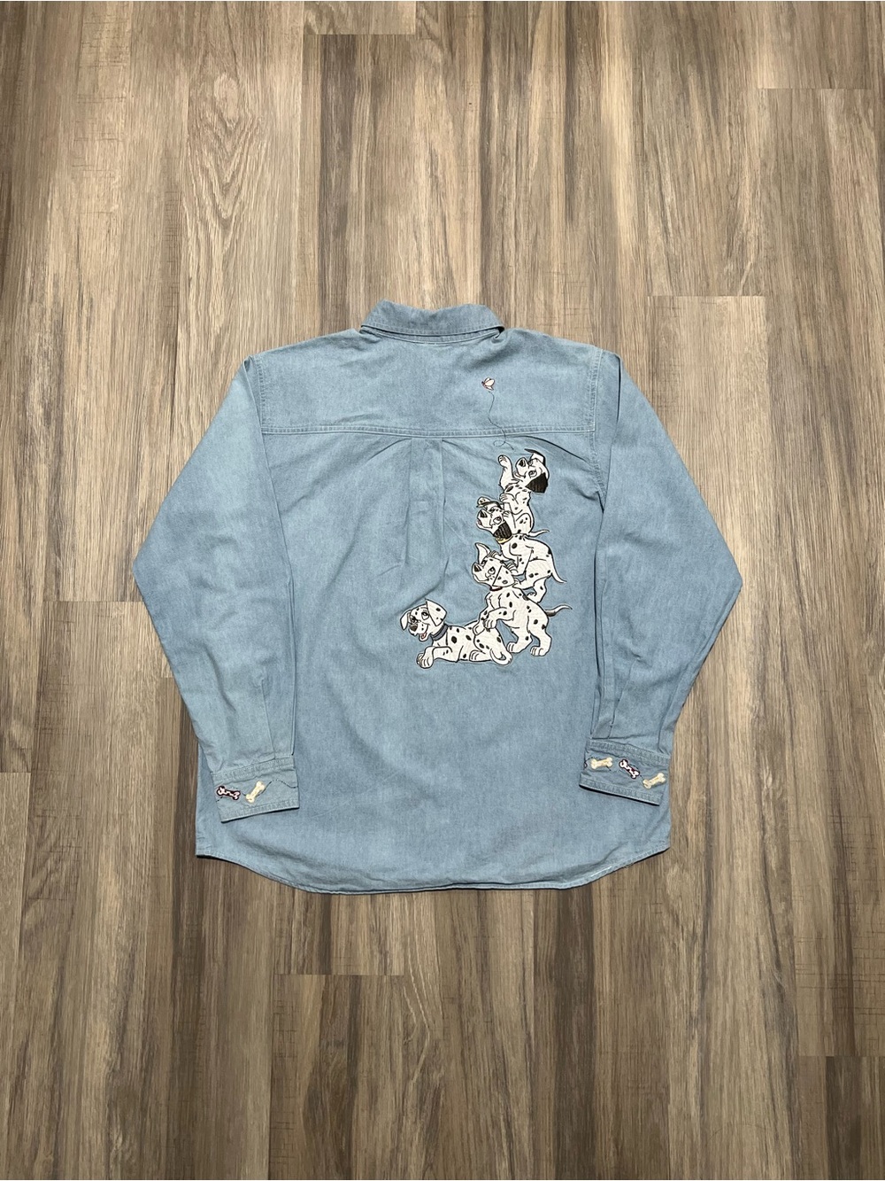 Vintage 90s Disney 101 Dalmatians Embroidered Denim Button Up Shirt Medium